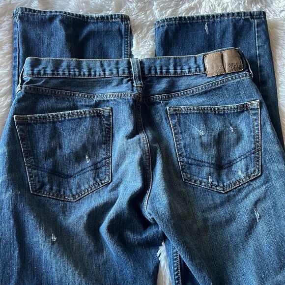 Bullhead Distressed Men's Jeans - Picture 10 of 11